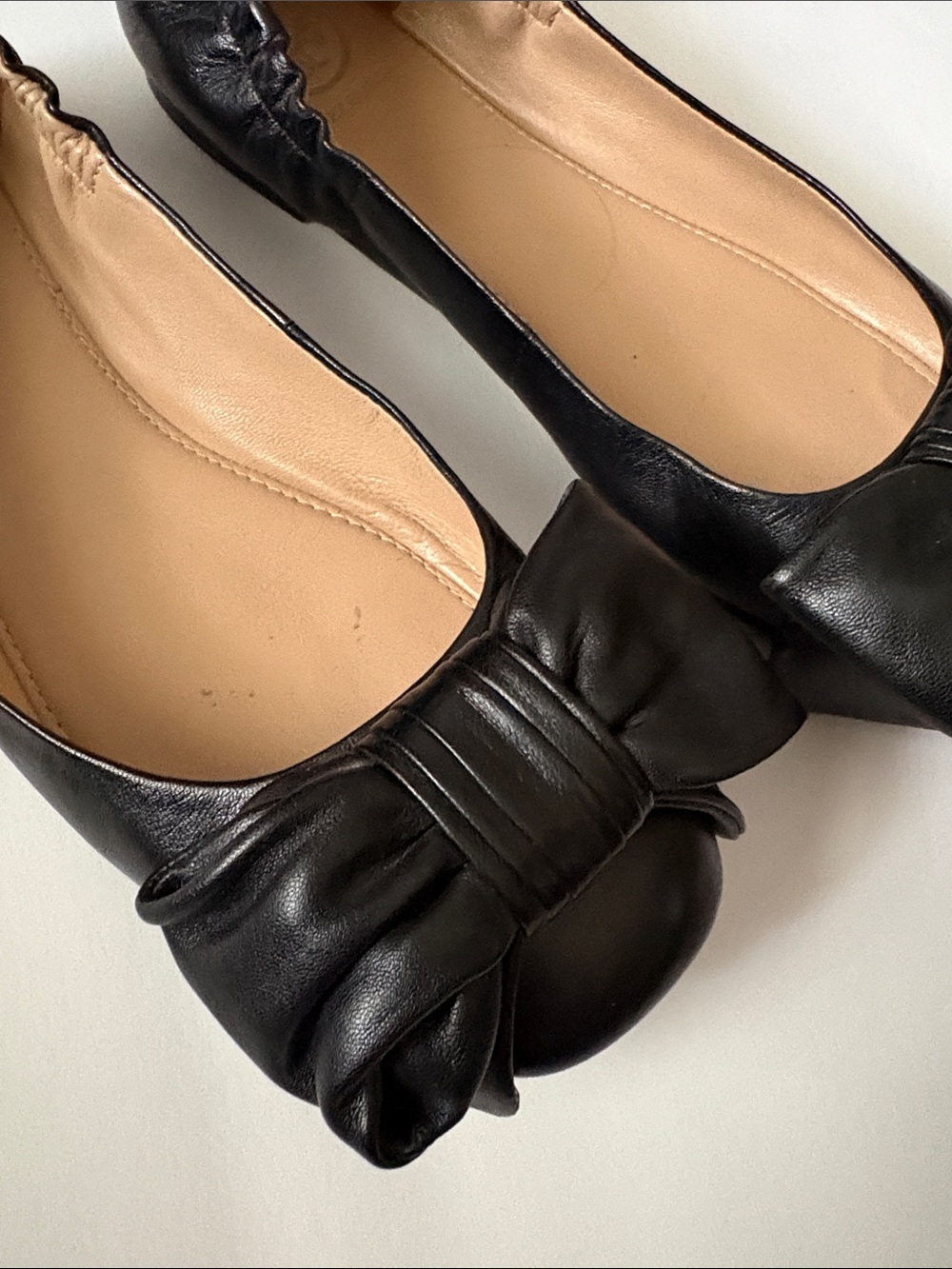 Tory Burch black leather bow flats sz 6 - Picture 2 of 8